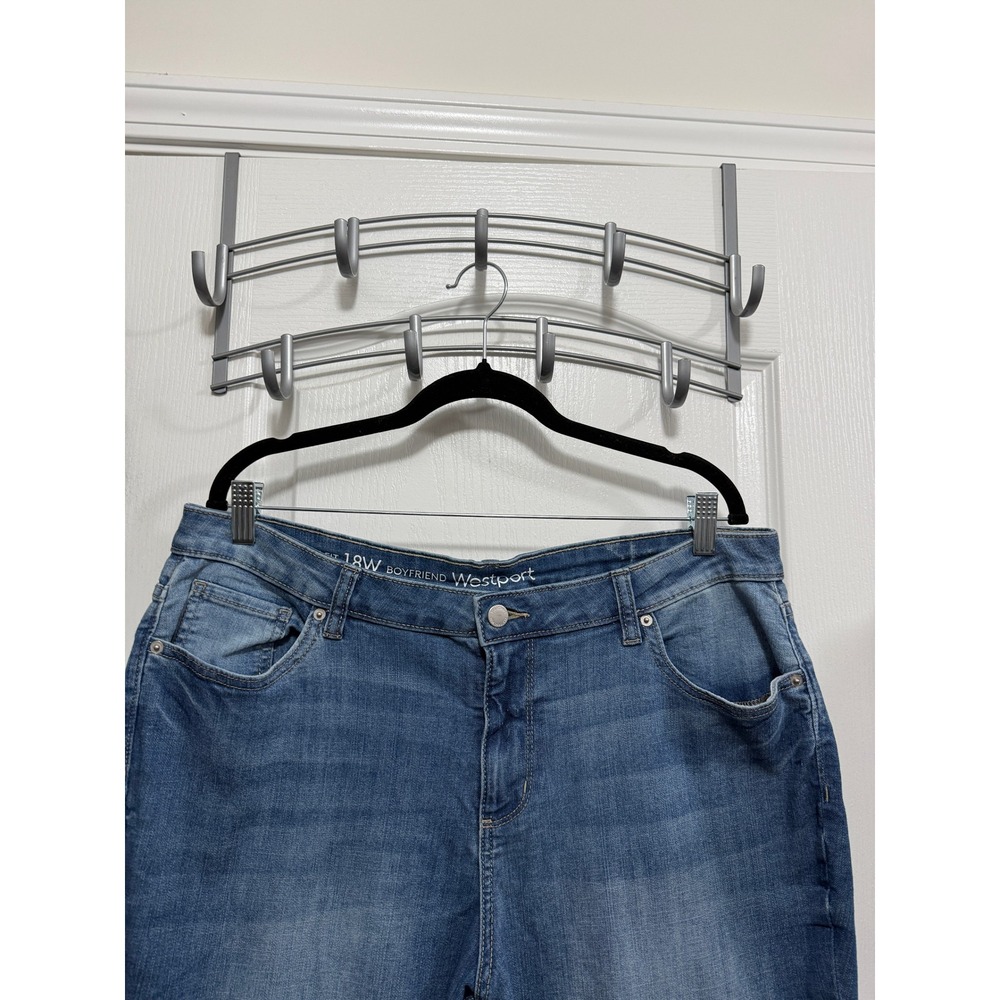 Westport Signature Fit Boyfriend Jeans Womens 18W Blue Floral Embroidered Crop - Picture 9 of 16